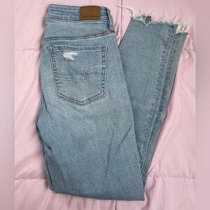 American Eagle Outfitters Women's Distressed Blue Cropped Jeans